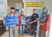 Jelang Idul Fitri, PT Timah Bagikan Paket Sembako Bagi Masyarakat di Desa Belo Laut Bangka Barat