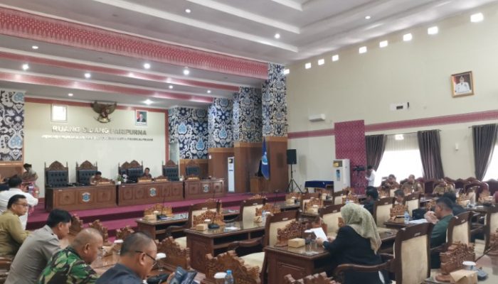 Di Rapat Paripurna DPRD Pangkalpinang ke-21, Pj Wali Kota Sampaikan Rancangan KUA-PPAS 2026