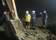 Pascakecelakaan Tambang oleh Mitra Usaha, PT Timah Tbk Dampingi Proses Evakuasi Hingga Berikan Dukungan Moril Bagi Keluarga