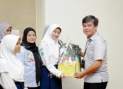 Dari Beasiswa Pendidikan Hingga UMKM, PT Timah Hadirkan Manfaat Nyata bagi Masyarakat di Wilayah Operasional