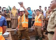 Gubernur Hidayat: Pendidikan harus Membebaskan, Memberdayakan dan Memanusiakan Manusia