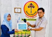 Sinergi Gerakan Ekonomi Rakyat, PT TIMAH Tbk Bantu UMKM KUBE Intan Payong Perkuat Kapasitas Produksi
