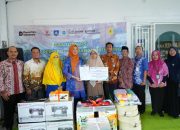 PLN Bangka Belitung Serahkan Bantuan Alat Produksi dan Sertifikat Halal untuk UMK Binaan