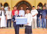Dukung Fasilitas Rumah Ibadah, PT TIMAH Tbk Salurkan Bantuan untuk Masjid Agung Darussalam Belitung Timur