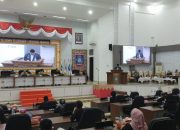 Pimpin Rapat Paripurna, Eddy Iskandar Tegaskan Peran Penting Anggota DPRD Babel dalam Cermati LKPJ