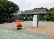 Bekali Santri Hadapi Bencana, PT TIMAH Gelar Edukasi dan Simulasi Penanganan Kebakaran di Pondok Pesantren Darul Furqan